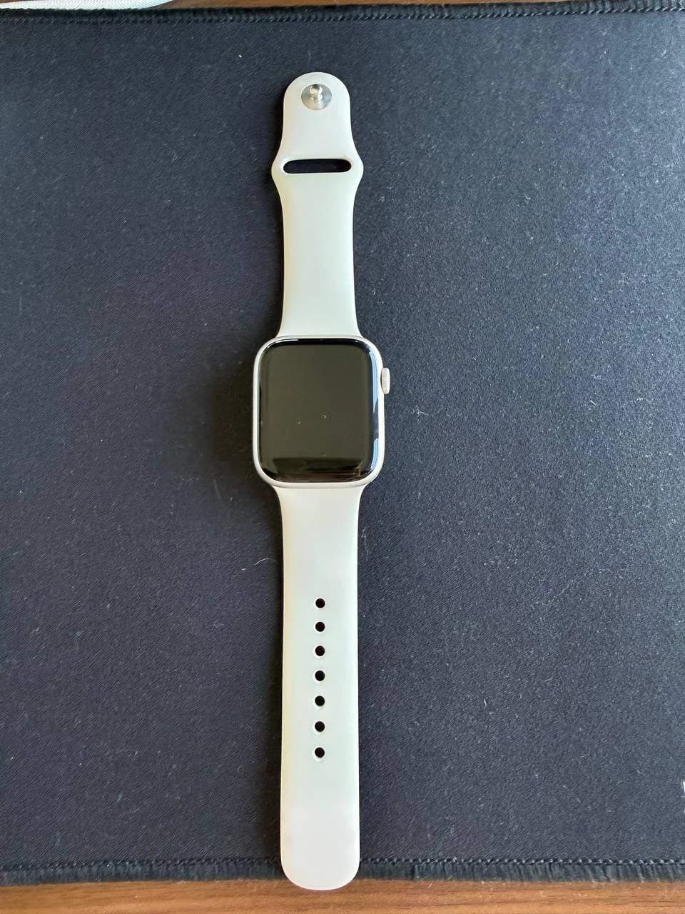 Apple Watch Series 8 45 mm цвет starlight