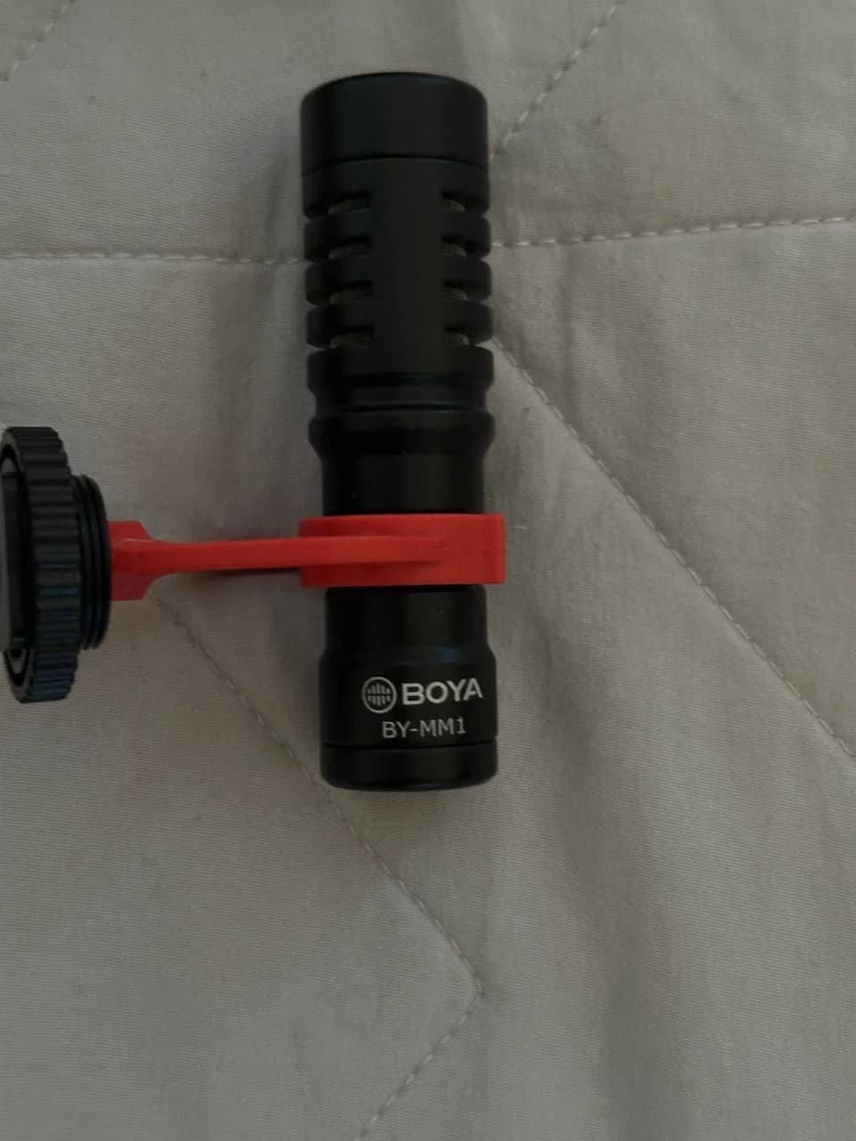 Накамерный микрофон BOYA MM1