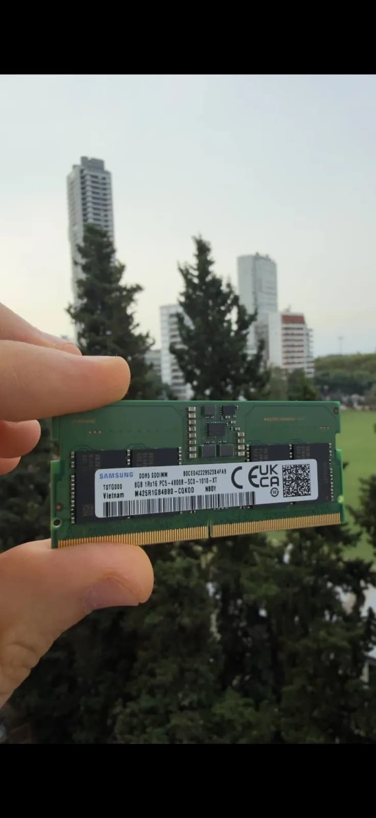 Оперативная память Samsung 8GB DDR5