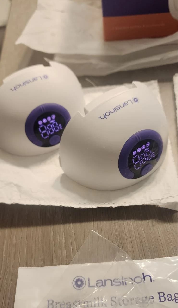 Молокоотсос Lansinoh Discreet Duo
