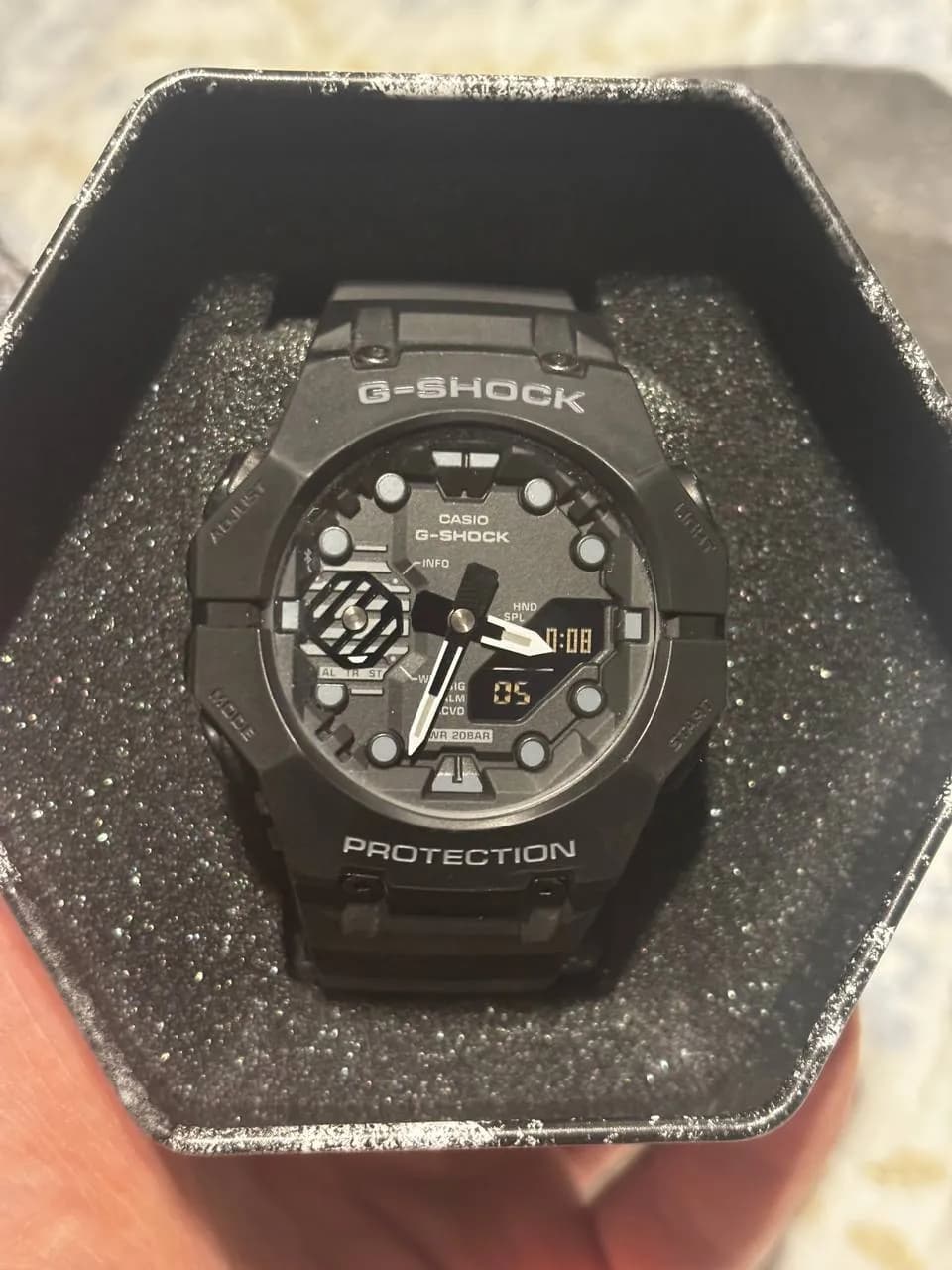 Casio G-Shock GA-B001-1A Bluetooth как новые