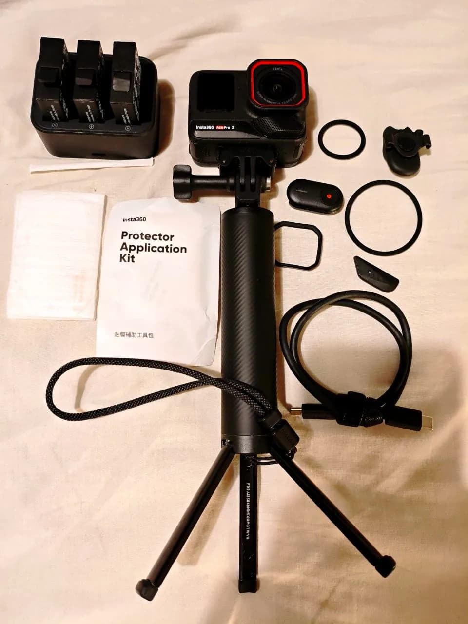 Insta360 Ace Pro 2 Creator Bundle экшн-камера