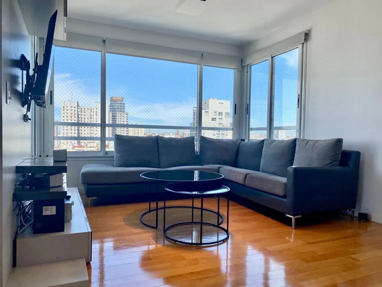 3-комнатная Palermo Thames 2100 аренда