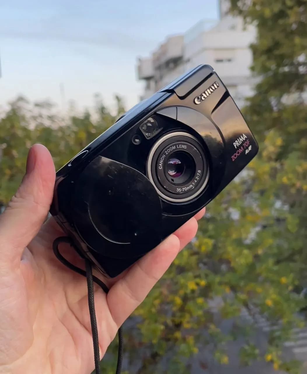 Плёночная камера Canon Prima 70f