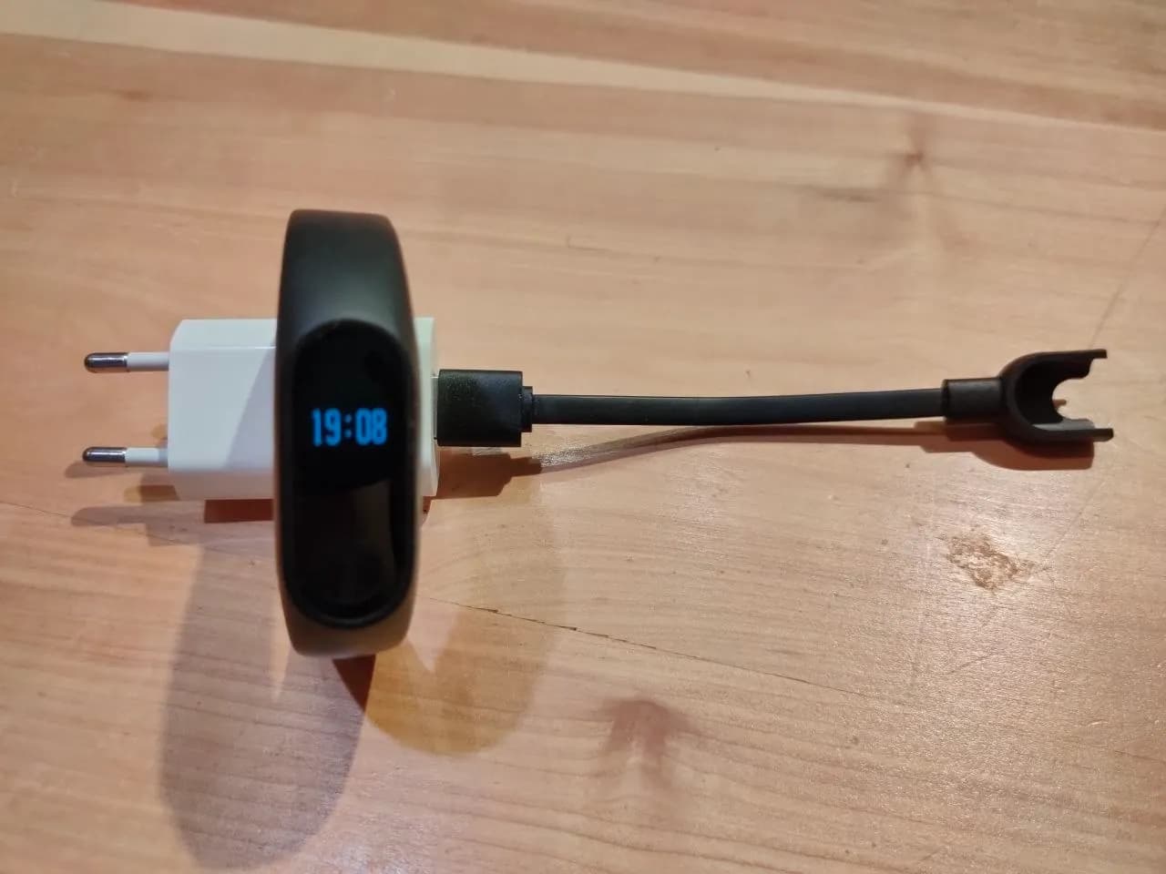 Фитнес-браслет Xiaomi Mi Band 2