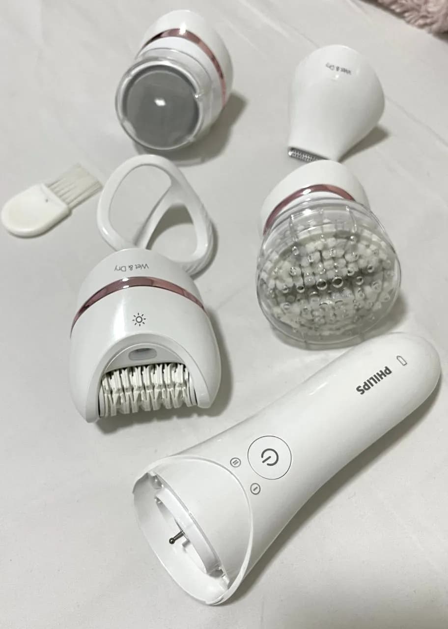 Эпилятор Philips с насадками
