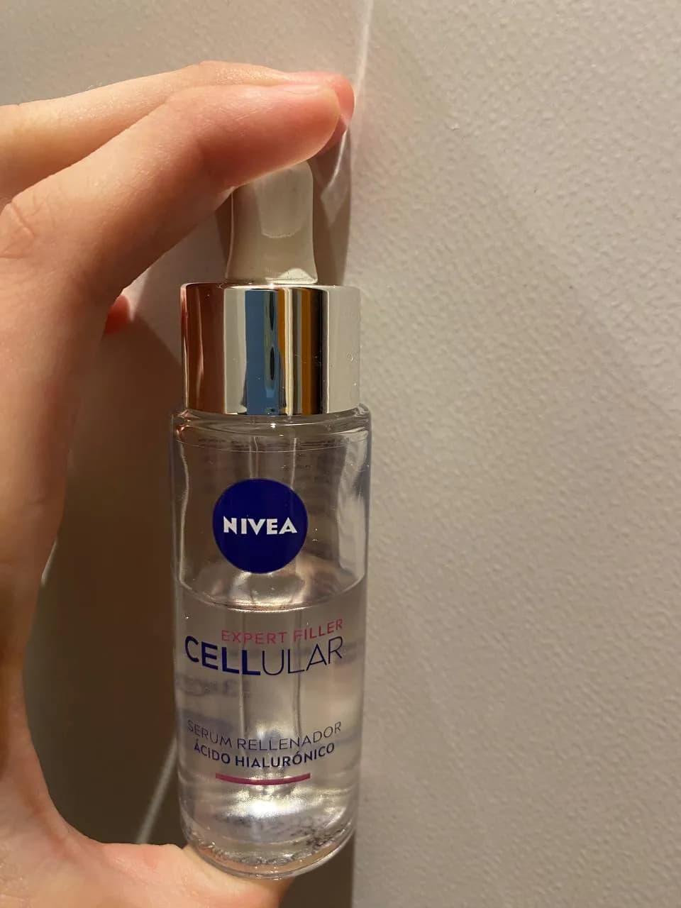 Гиалуроновая кислота Nivea для кожи остаток