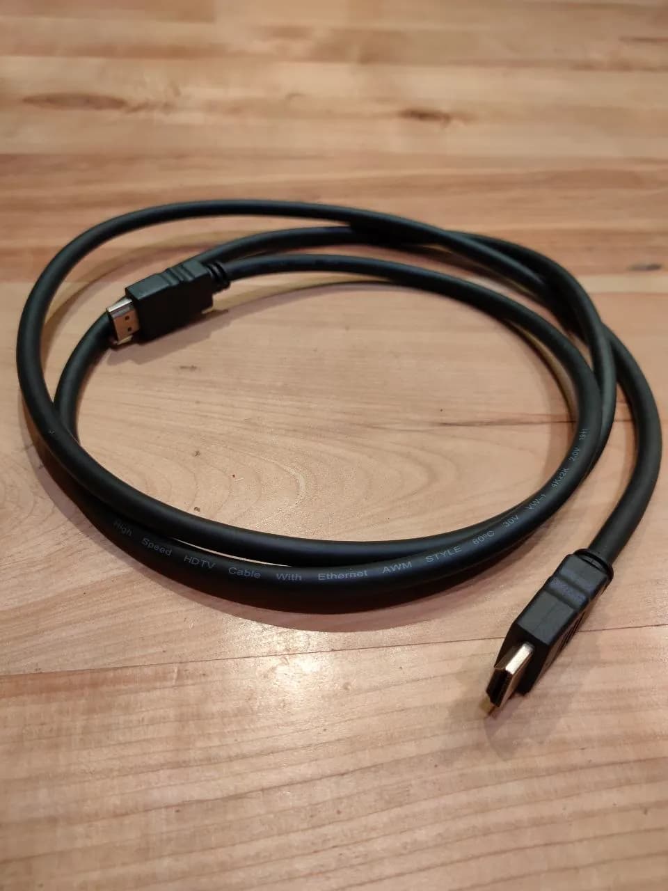 Кабель HDMI для монитора дисплея