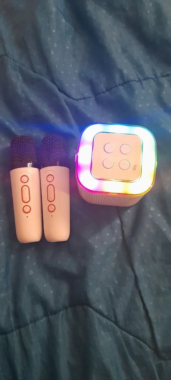 Bluetooth колонка-караоке с 2 микрофонами