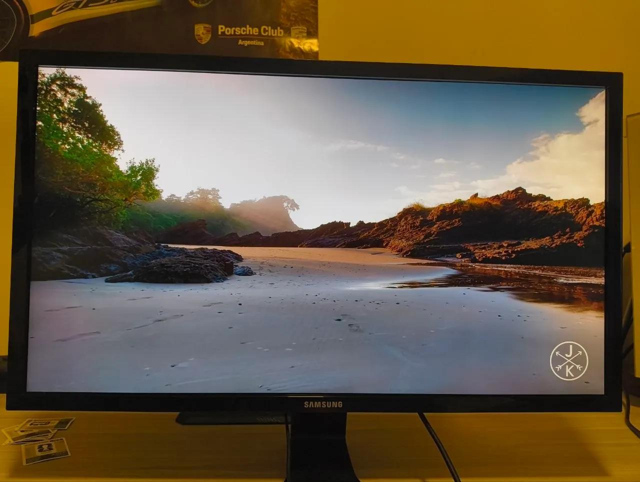 Монитор Samsung 28 дюймов 4K 75Гц