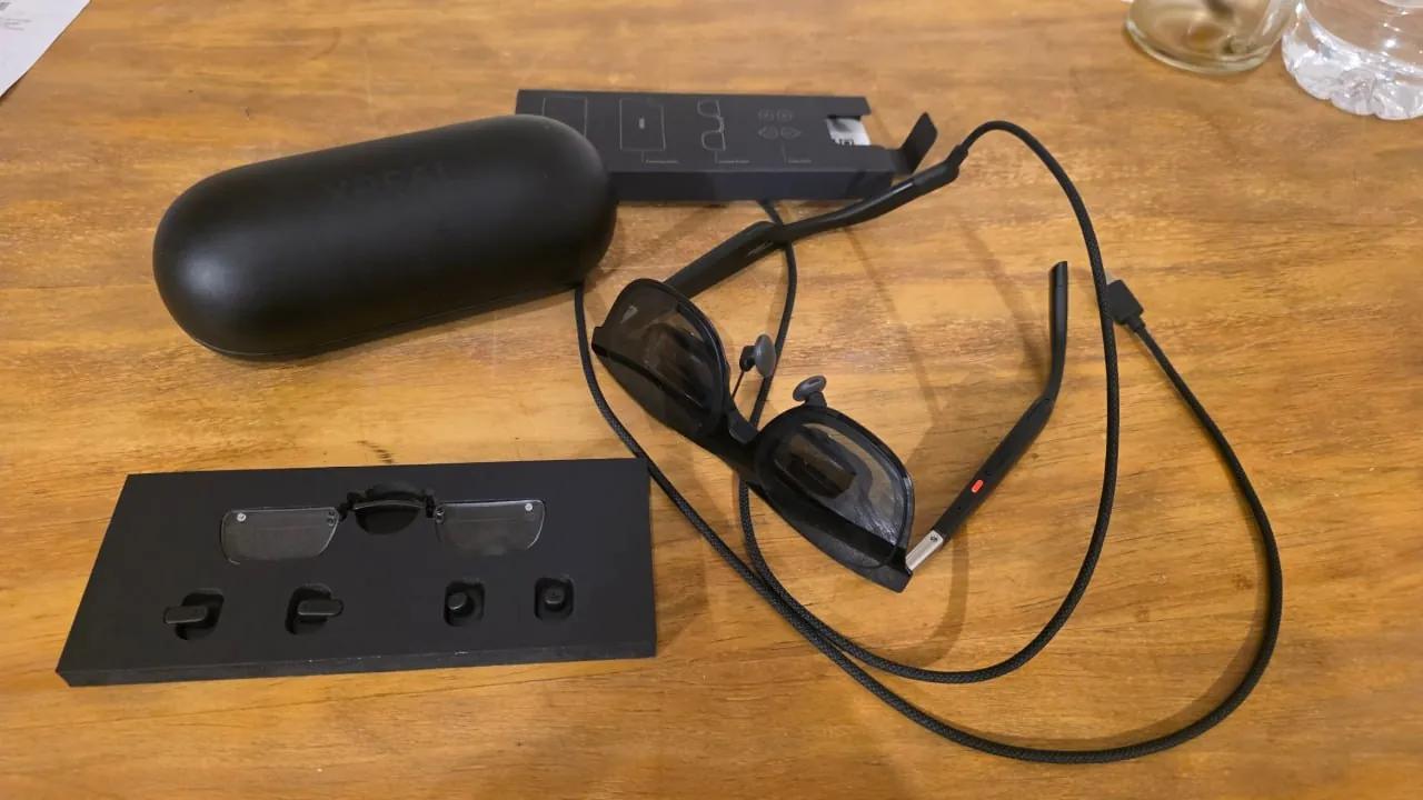 AR-очки XReal One Pro