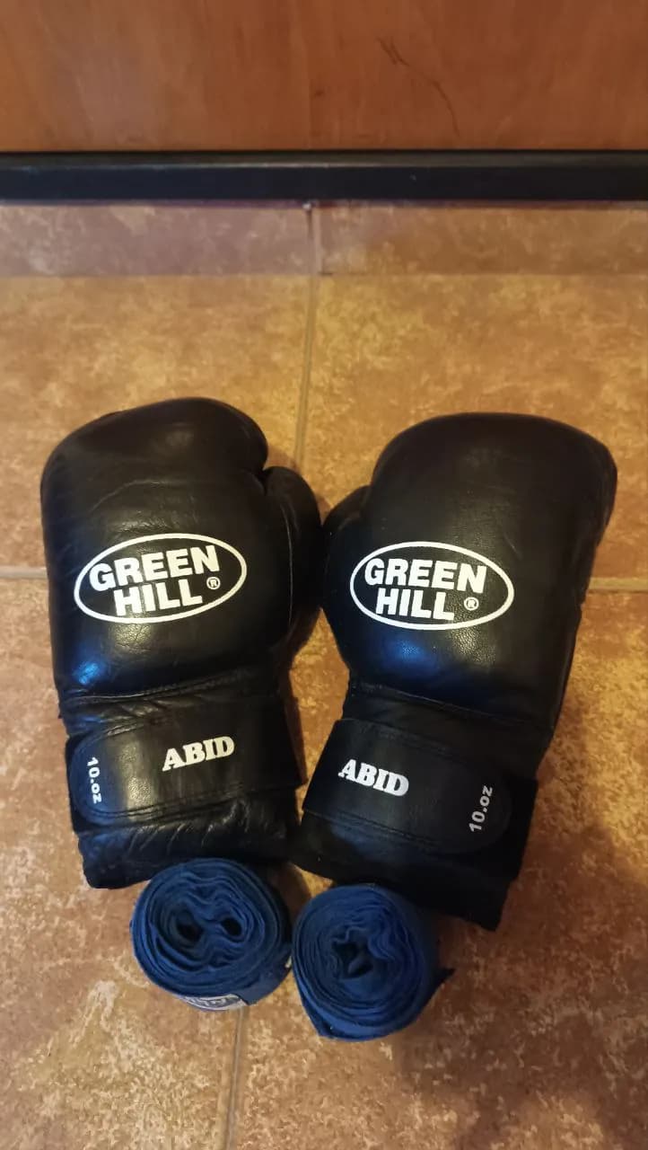 Перчатки для бокса Green Hill 10 Oz