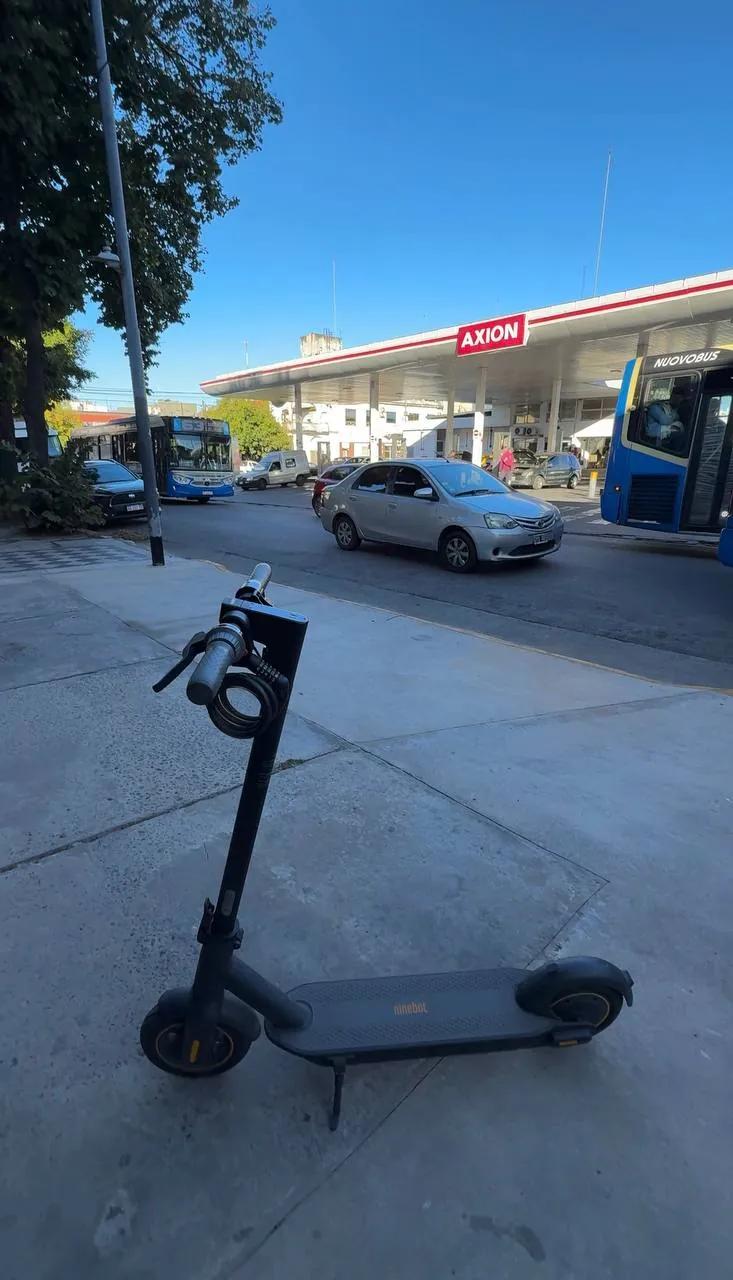 Электросамокат Ninebot Kickscooter Max G30