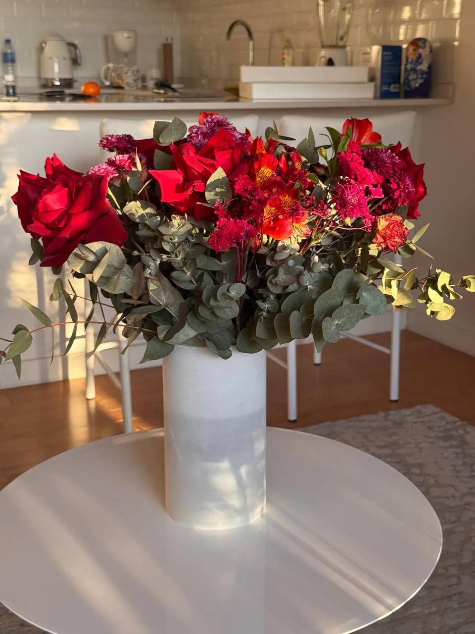 Ваза матовое стекло Decodesign