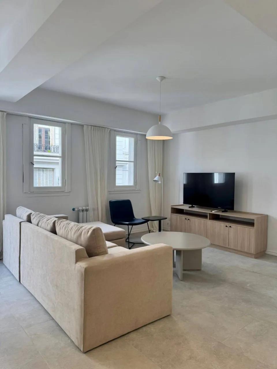 Аренда 4к San Nicolas Viamonte Pellegrini 2400 USD