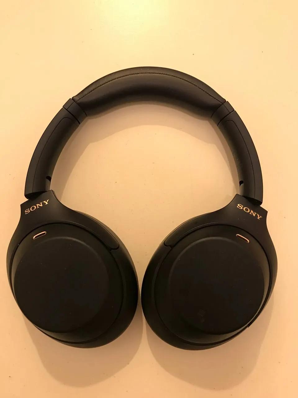 Наушники Sony WH-1000XM4 чёрные