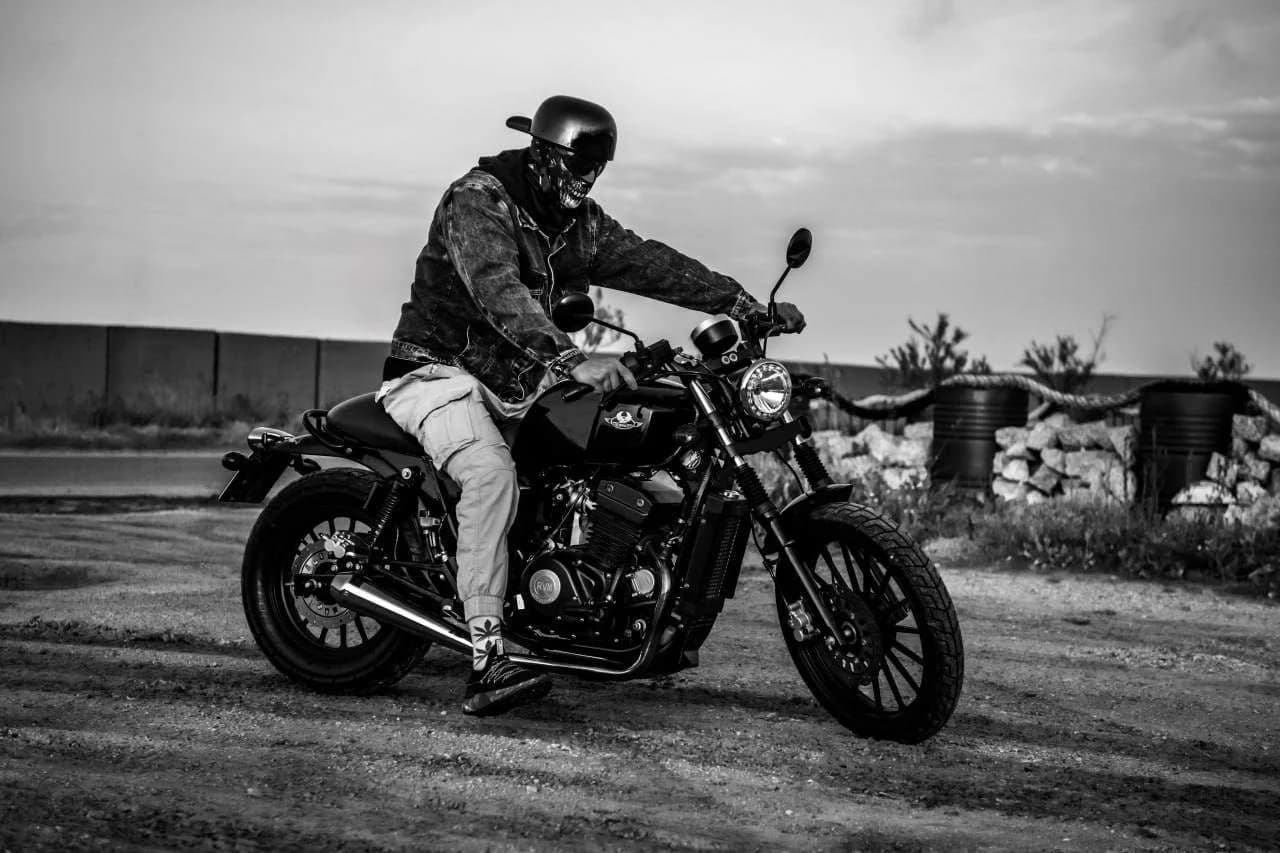 RVM Cafe race 400cc fabrica