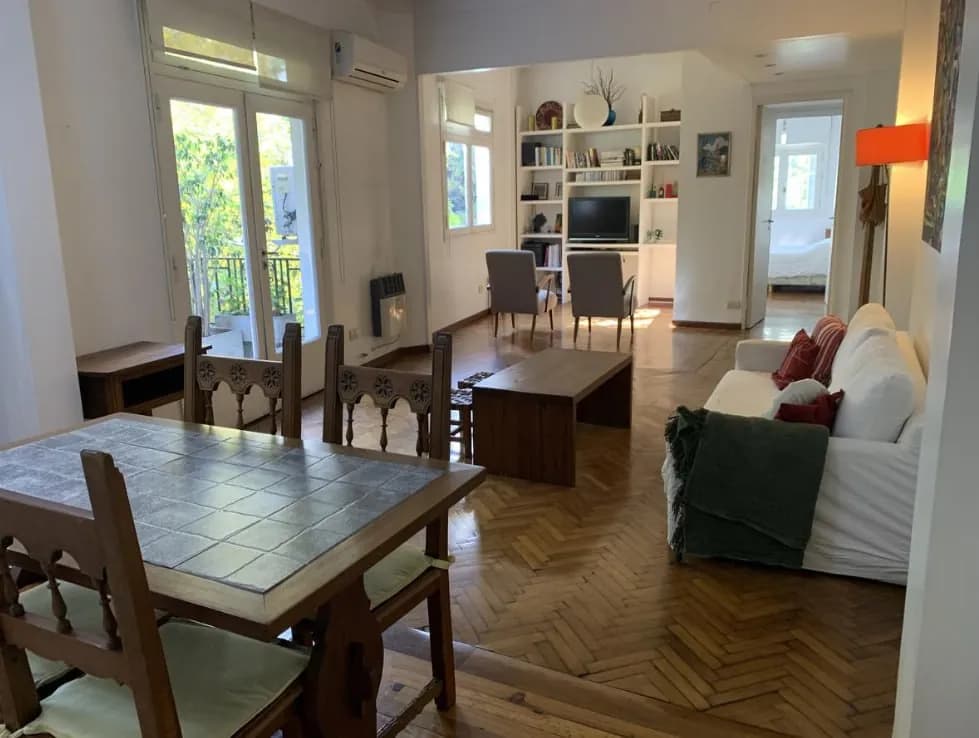 Аренда 2к квартиры Recoleta Bustamante