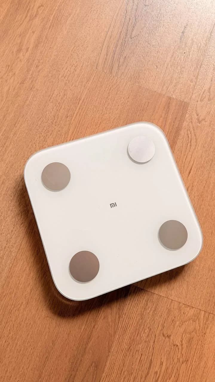 Умные весы Xiaomi Mi Body Composition Scale 2