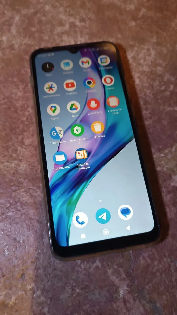 Смартфон POCO C30