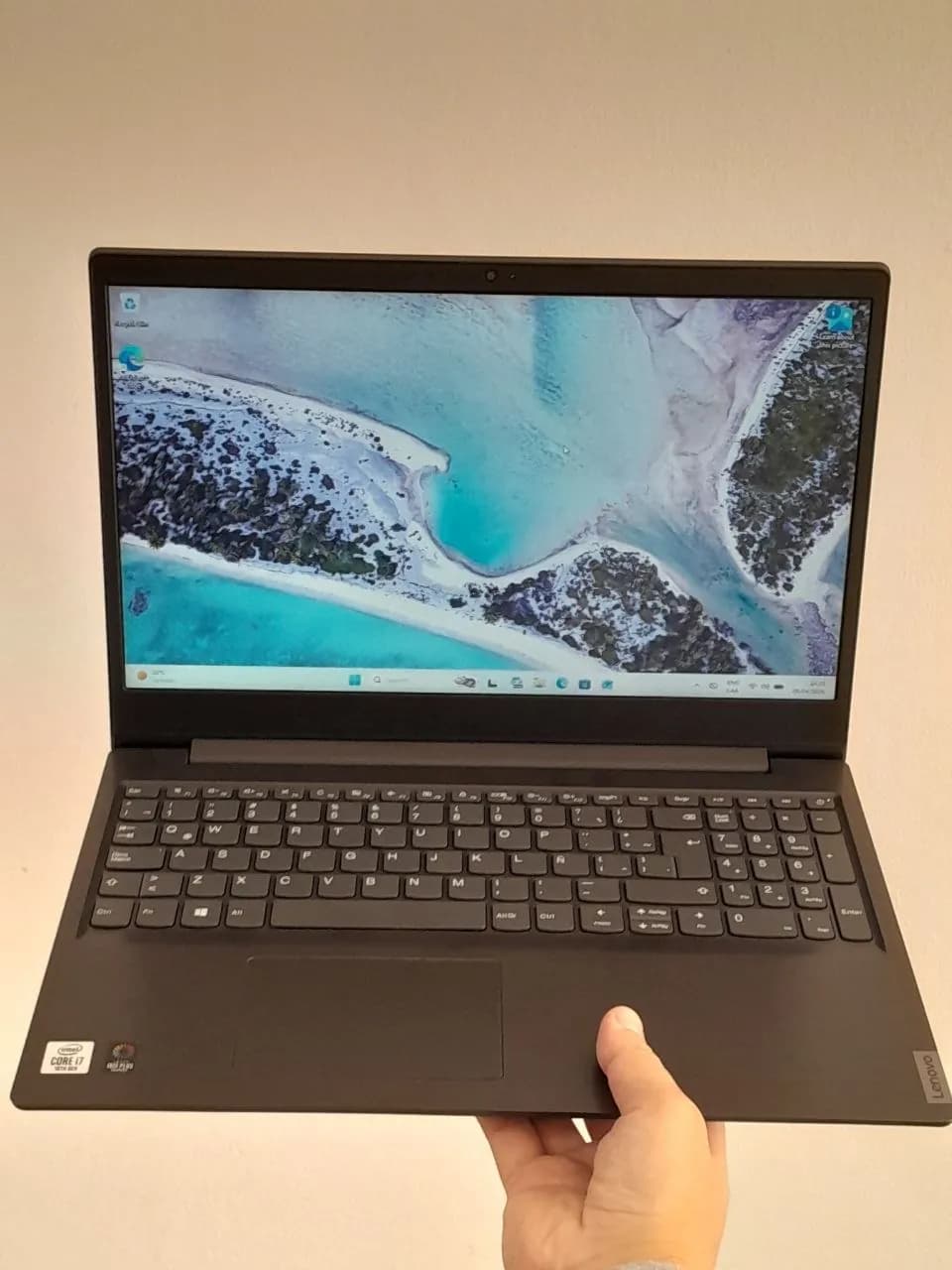 Ноутбук Lenovo V15 IIL i7