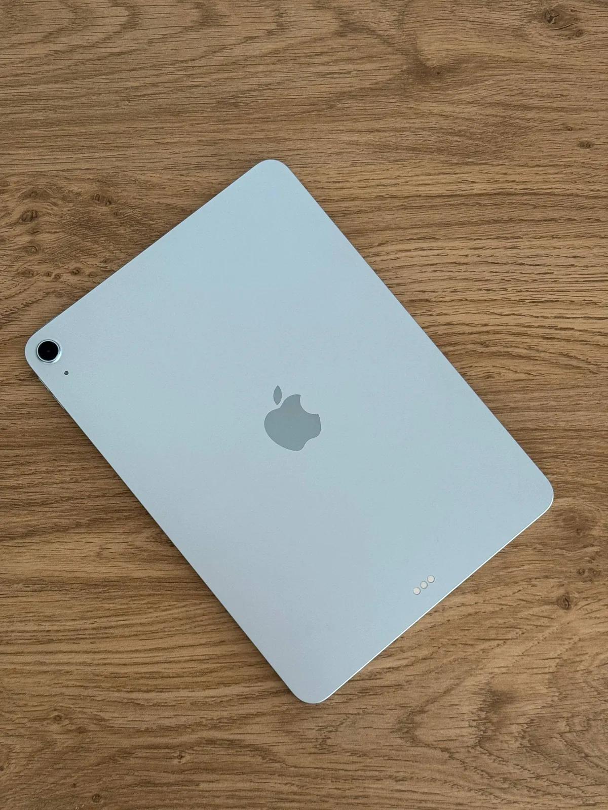 iPad Air 11 M3 2025 128GB голубой