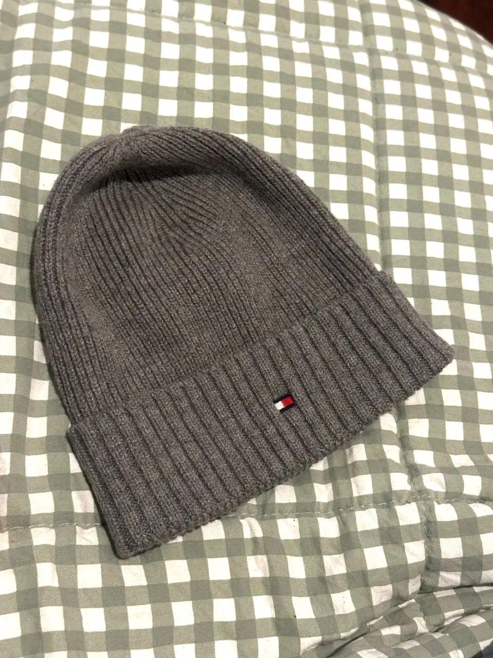 Шапка Tommy Hilfiger оригинал маленький размер