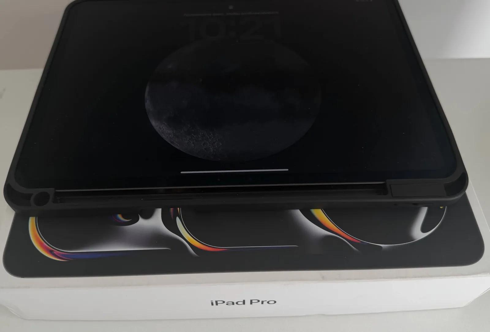 iPad Pro 11 M5 WiFi Cellular почти новый