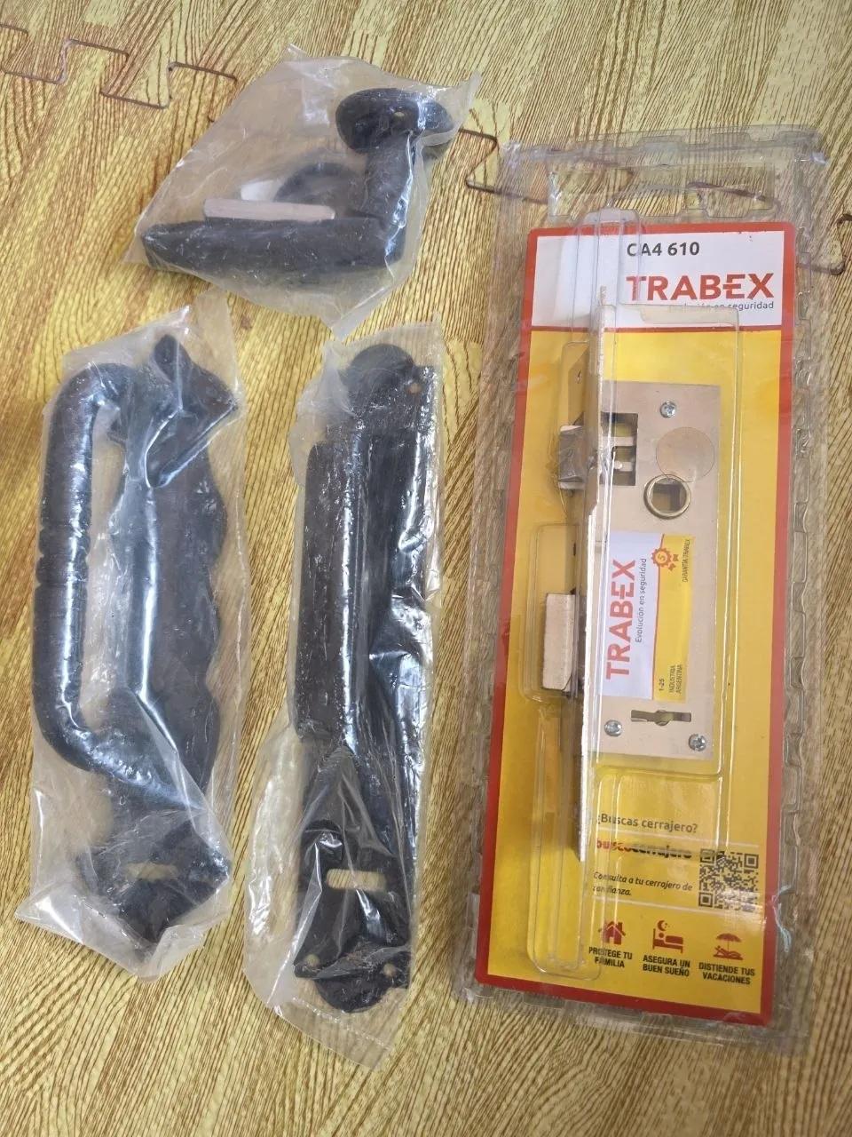 Замок Trabex CA4 610 с ручками новый