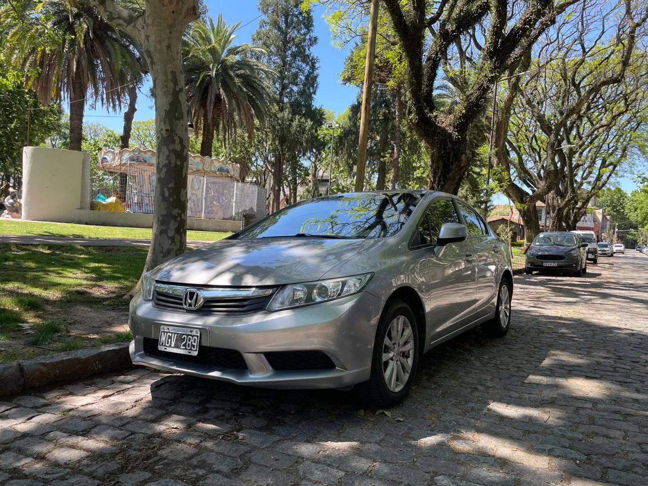 Honda Civic 2012 1.8 АКПП