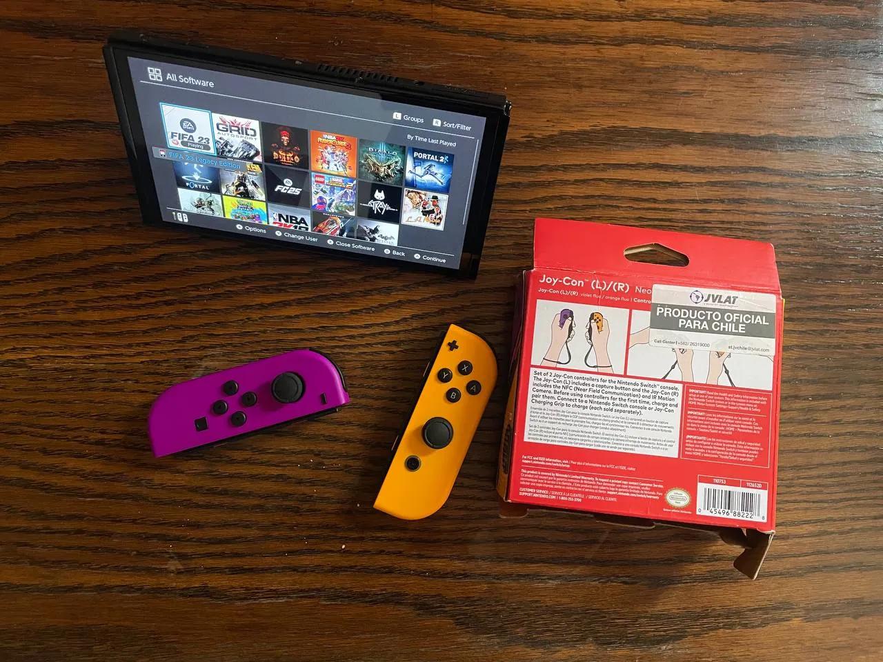 Nintendo Switch 4 Joy-Con 12 игр