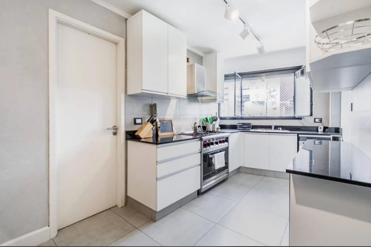 4 комнаты  120 кв  m². Pueyrrdón 2200, Recoleta, CABA 5