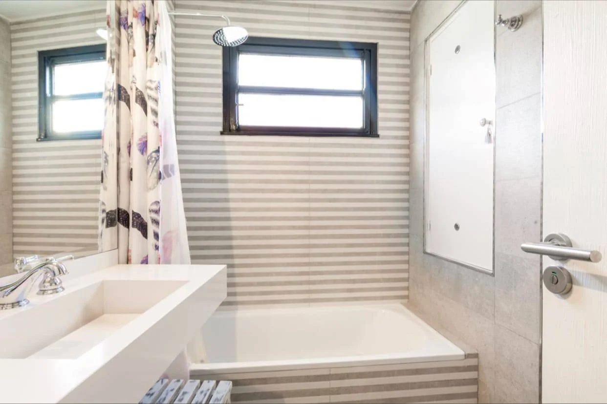 4 комнаты  120 кв  m². Pueyrrdón 2200, Recoleta, CABA 8