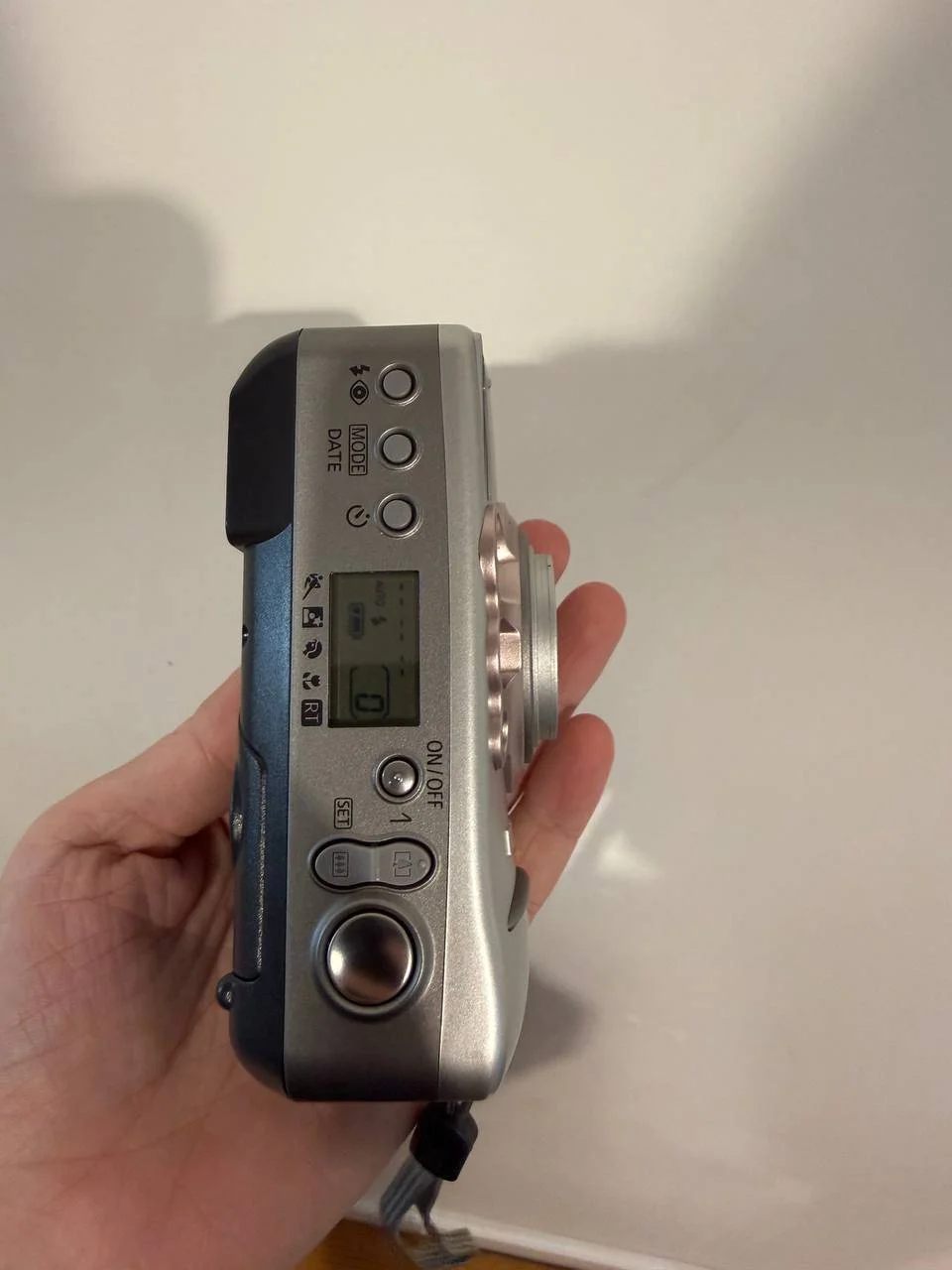 Пленочный фотоаппарат Canon Prima Zoom 80u 2