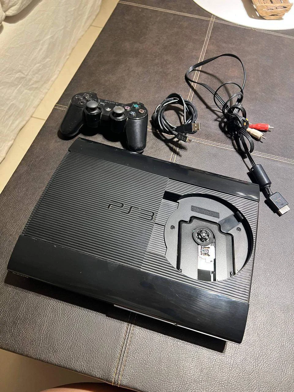 PlayStation 3 Super Slim, 250 GB 3