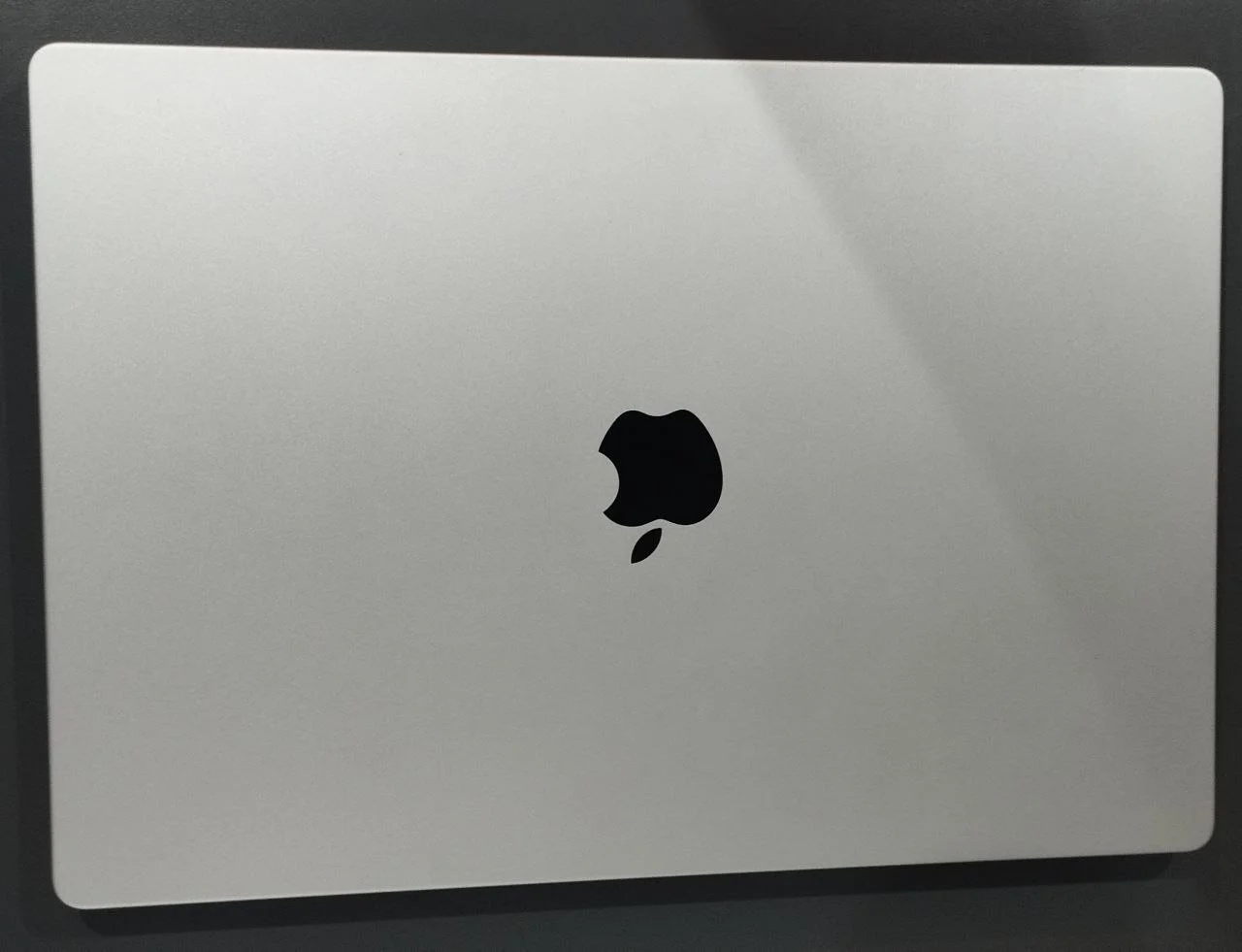 Apple Macbook PRO 16 2021 1