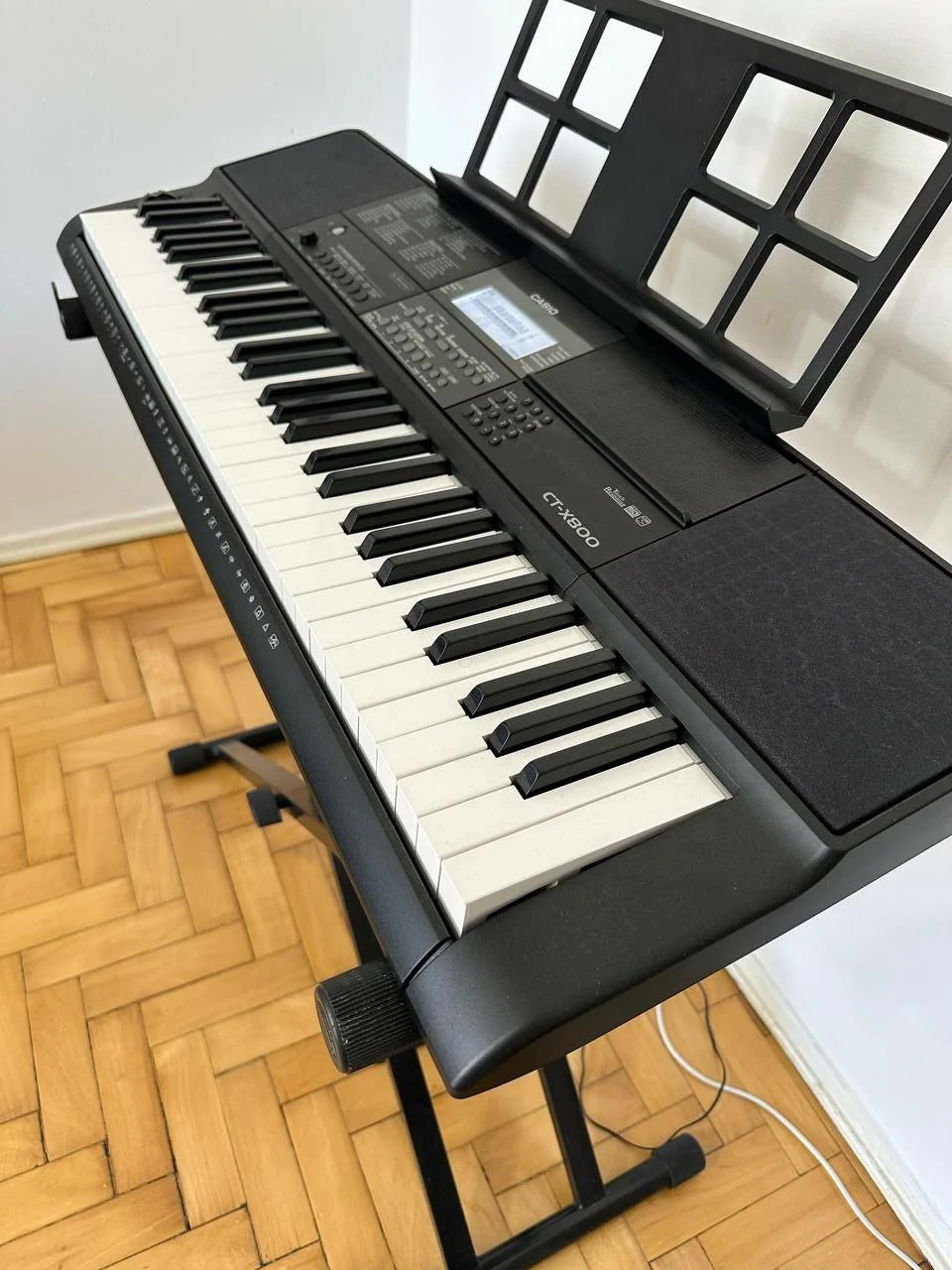 синтезатор Casio CT-X800 в идеальном состояние! 5