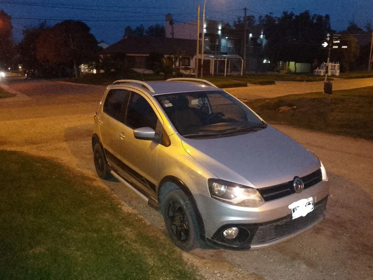 Vendo Volkswagen Cross Fox 3