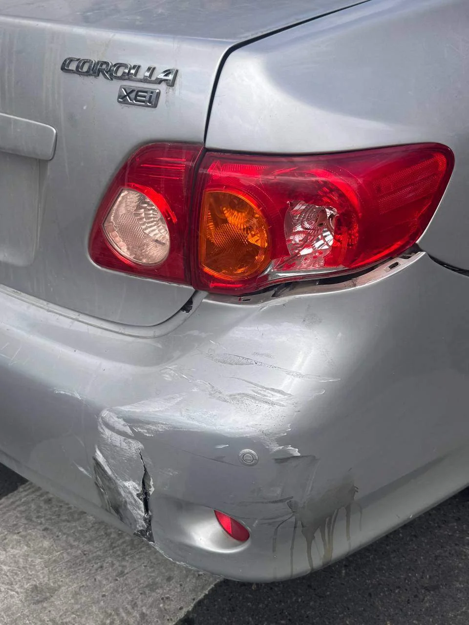 Toyota Corolla 2011 года 10