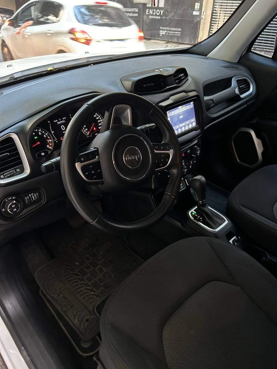 Джип Ренегейд 1.8 спорт автомат 2*4 2