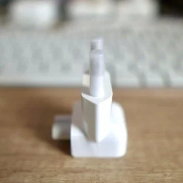 Apple AC Wall Plug (EU version) 2