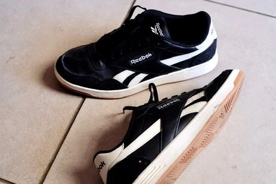 Кросовки REEBOK, чёрные 1