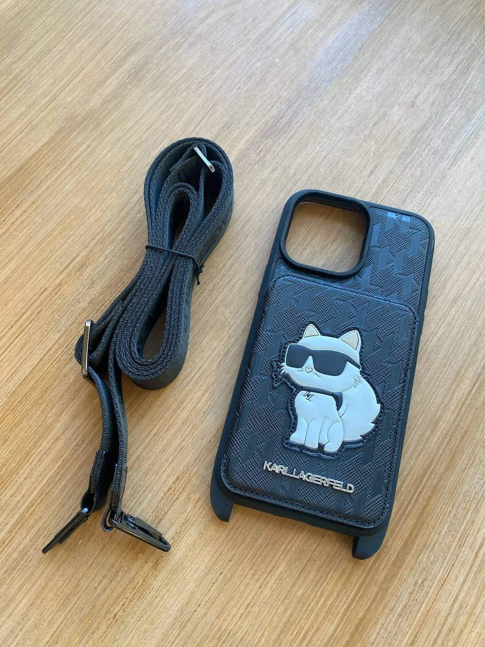 новый чехол Karl Lagerfeld для iPhone 14 Pro Max 1