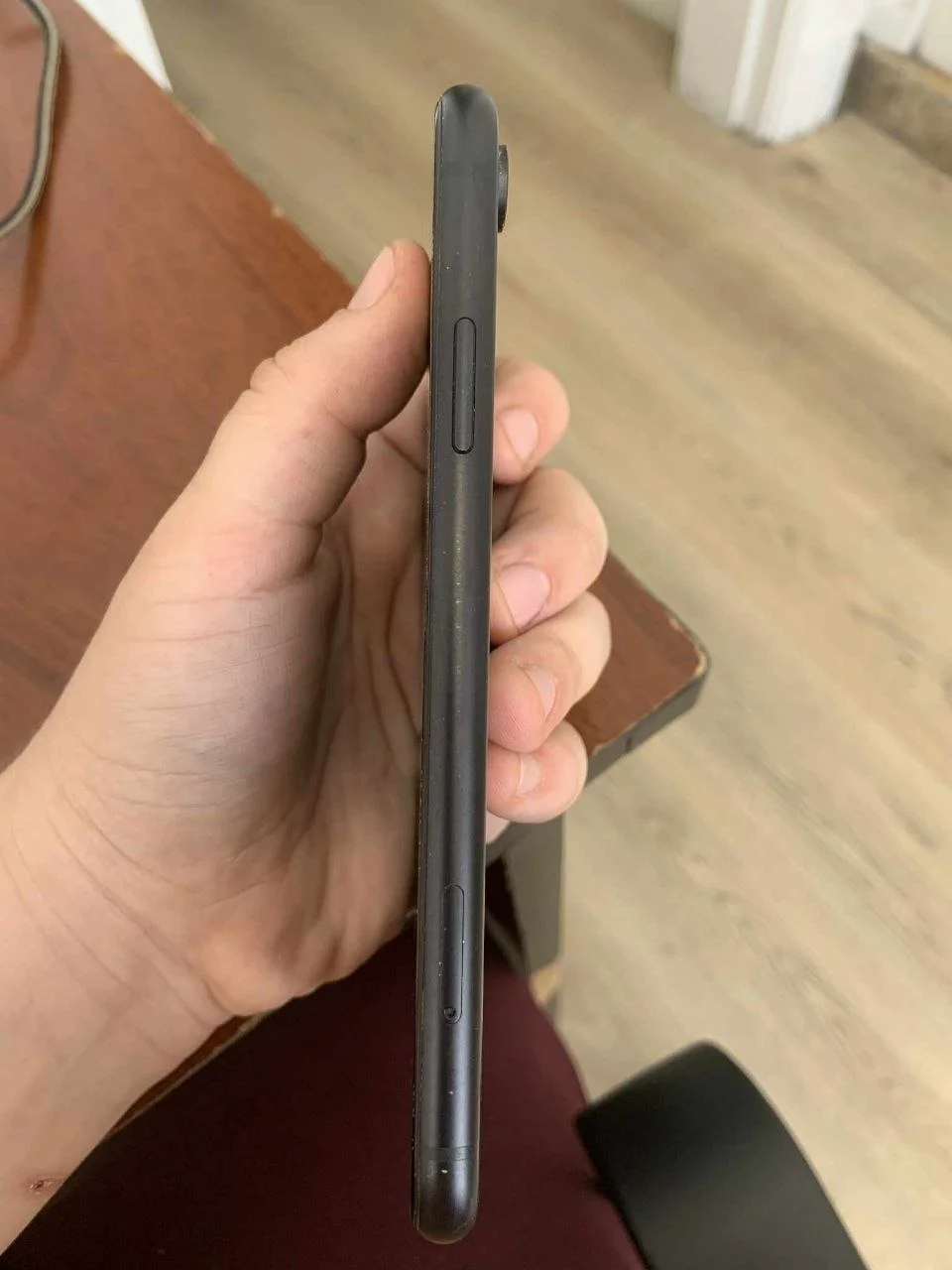 iPhone XR 6