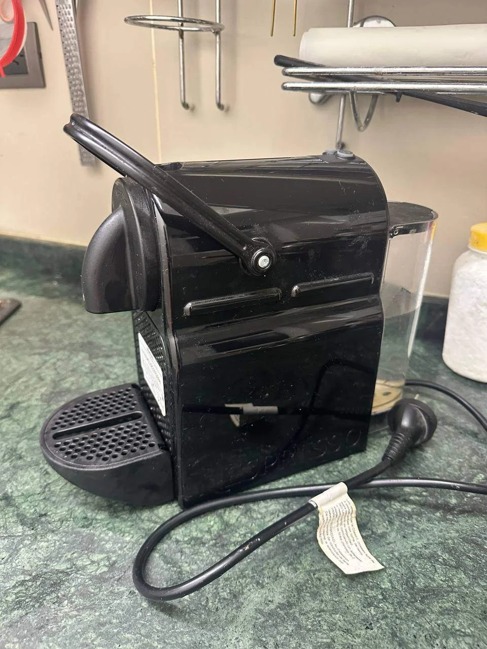 Капсульная кофемашина Nespresso 1