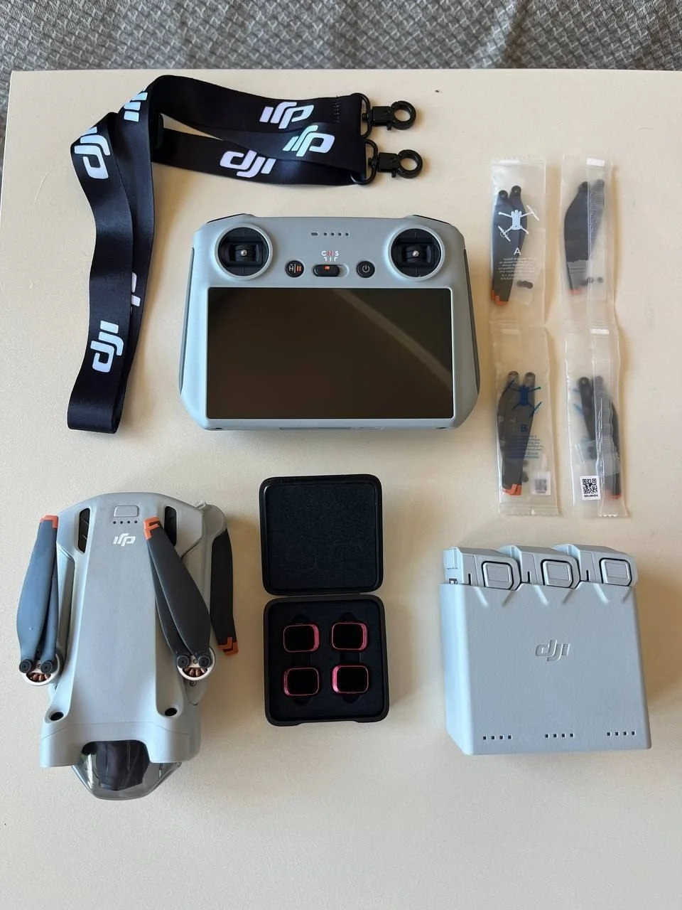 Dji mini 3 pro, не падал, не терялся, отличное состояние. пульт с дисплеем 1