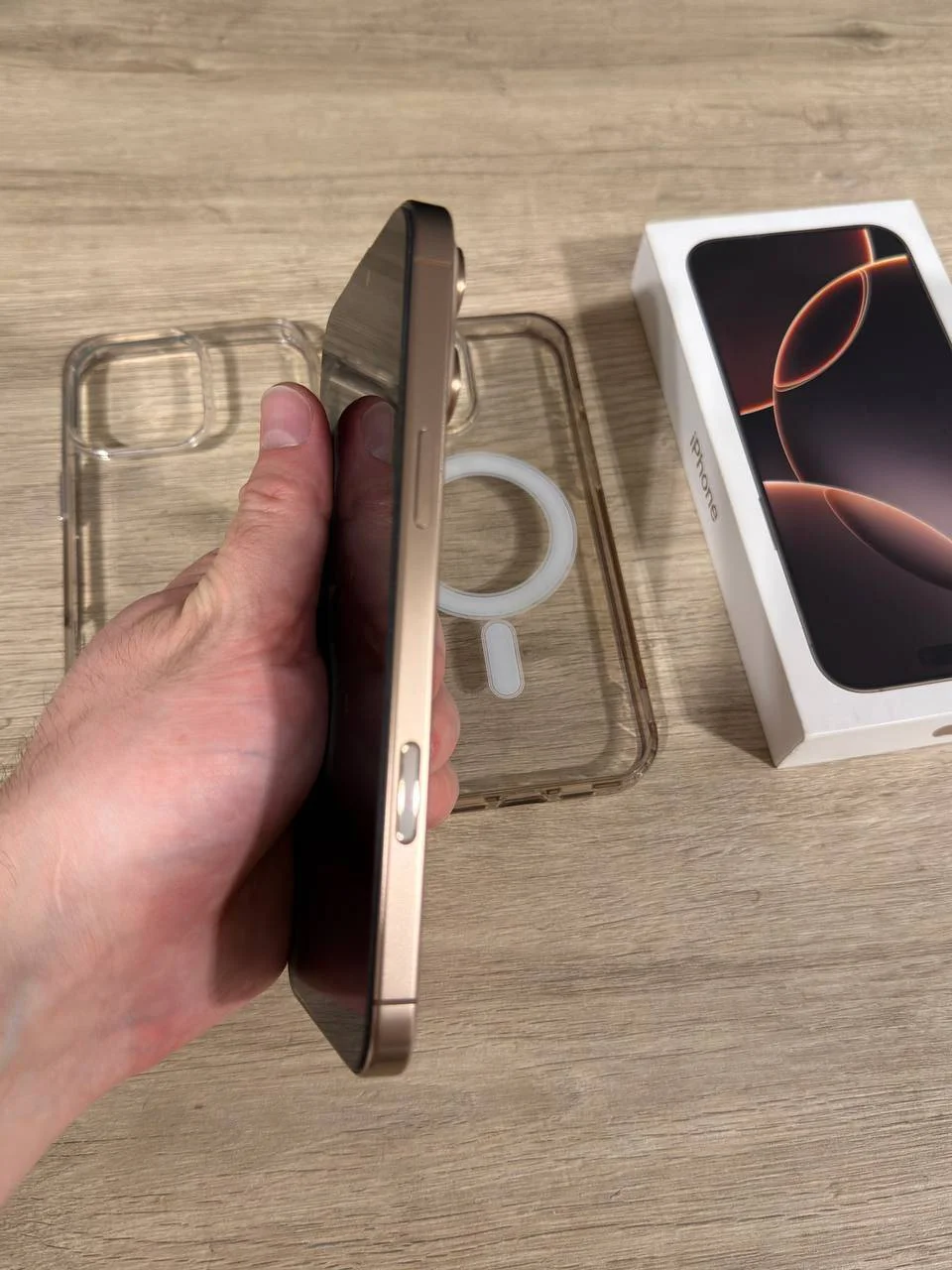 iPhone 16 pro max desert titanium, 256 gb 3