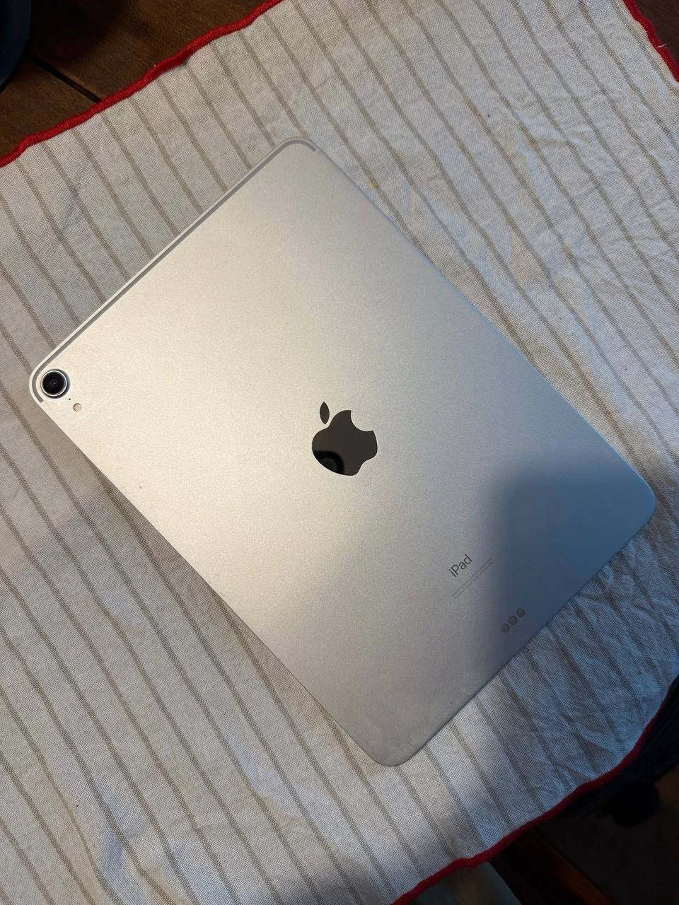 iPad Pro 11 2018, 256GB, без сим 1