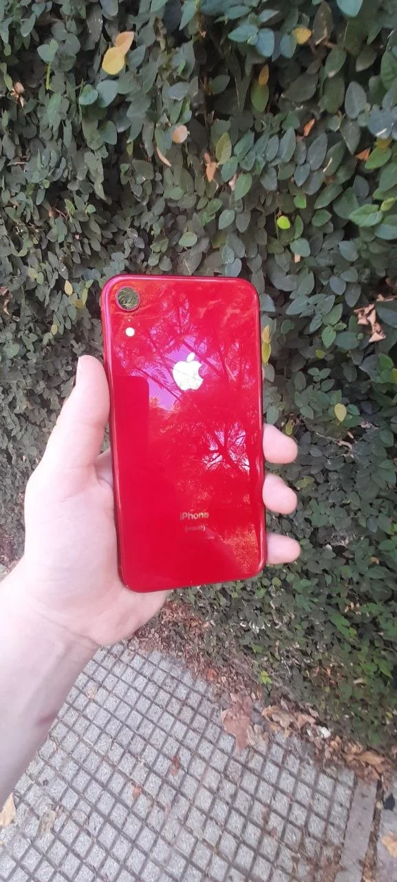 Смартфон iPhone XR 1