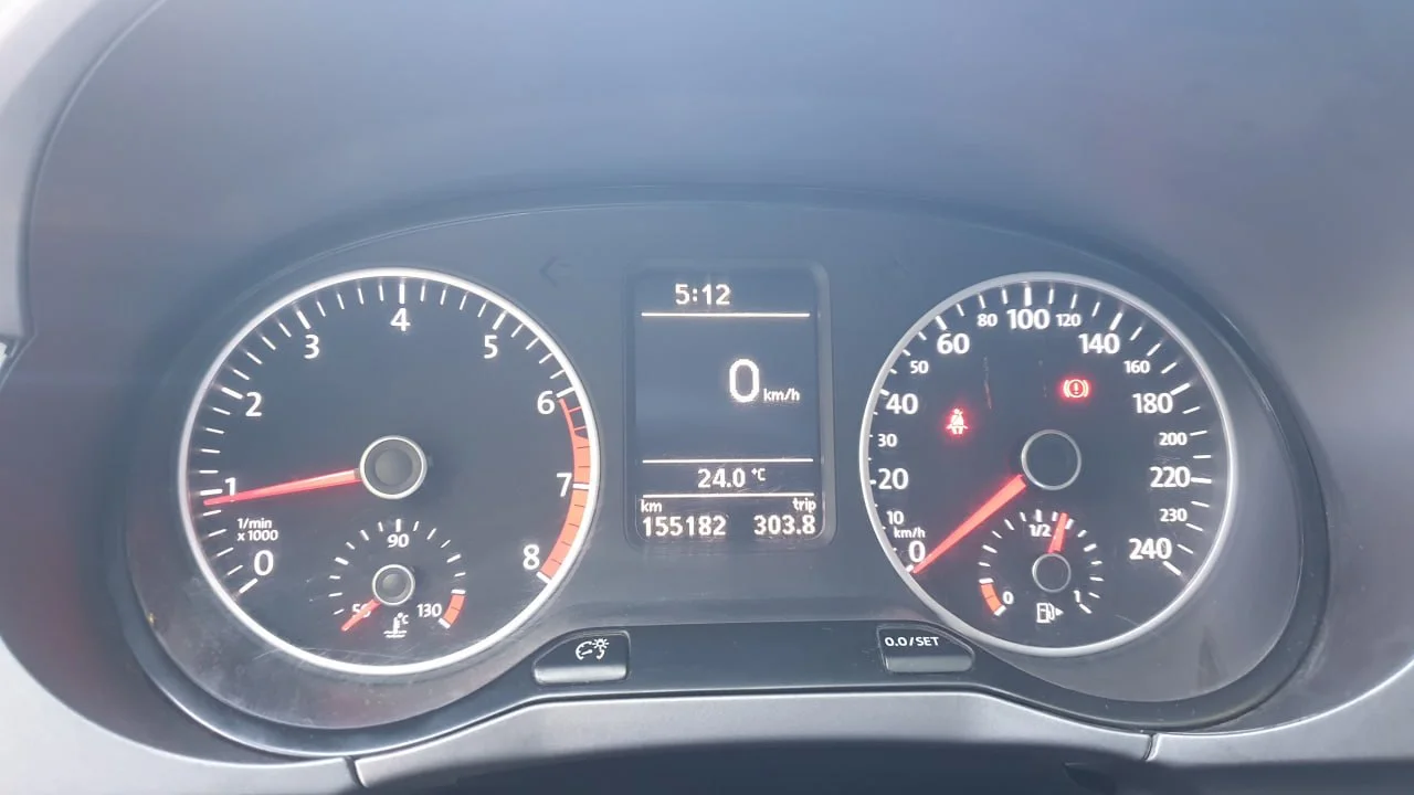 VW Suran 7